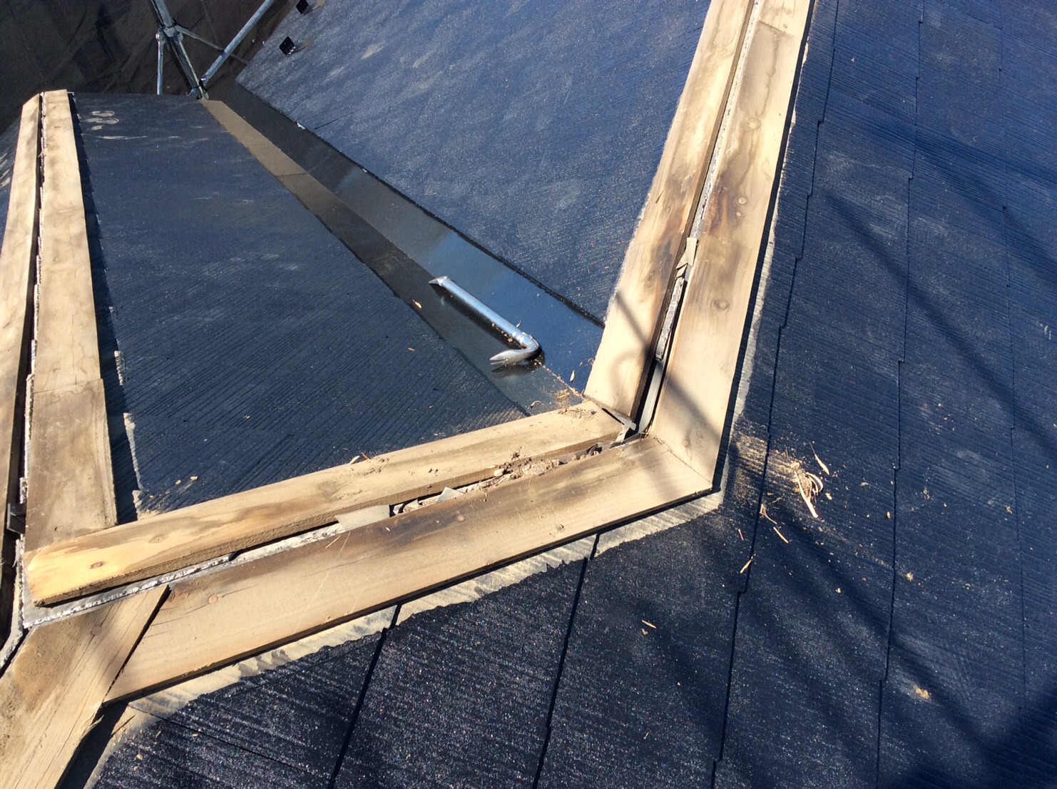 腐った抜き板の交換工事