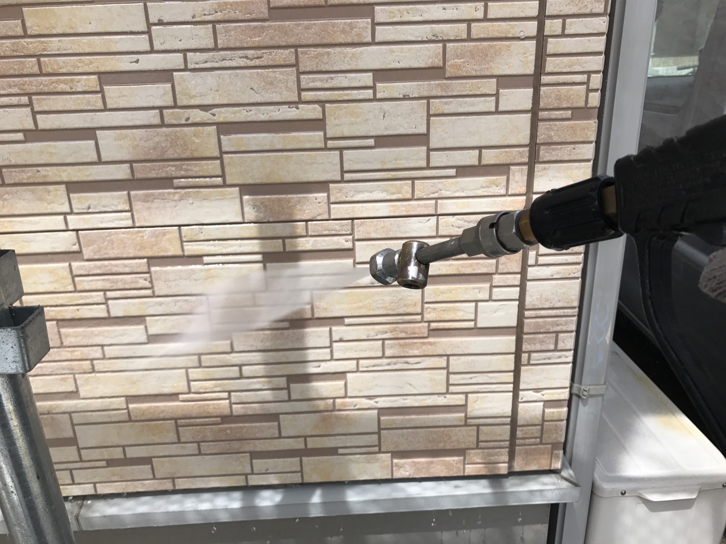 外壁の高圧洗浄