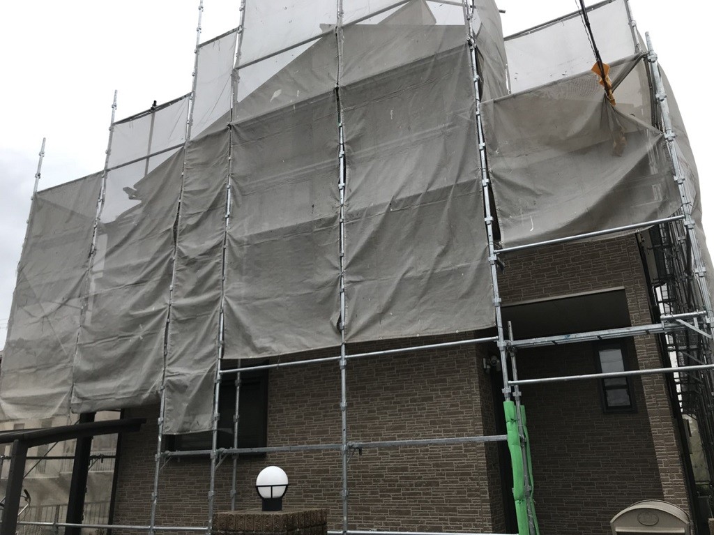 仮設足場の組み立て