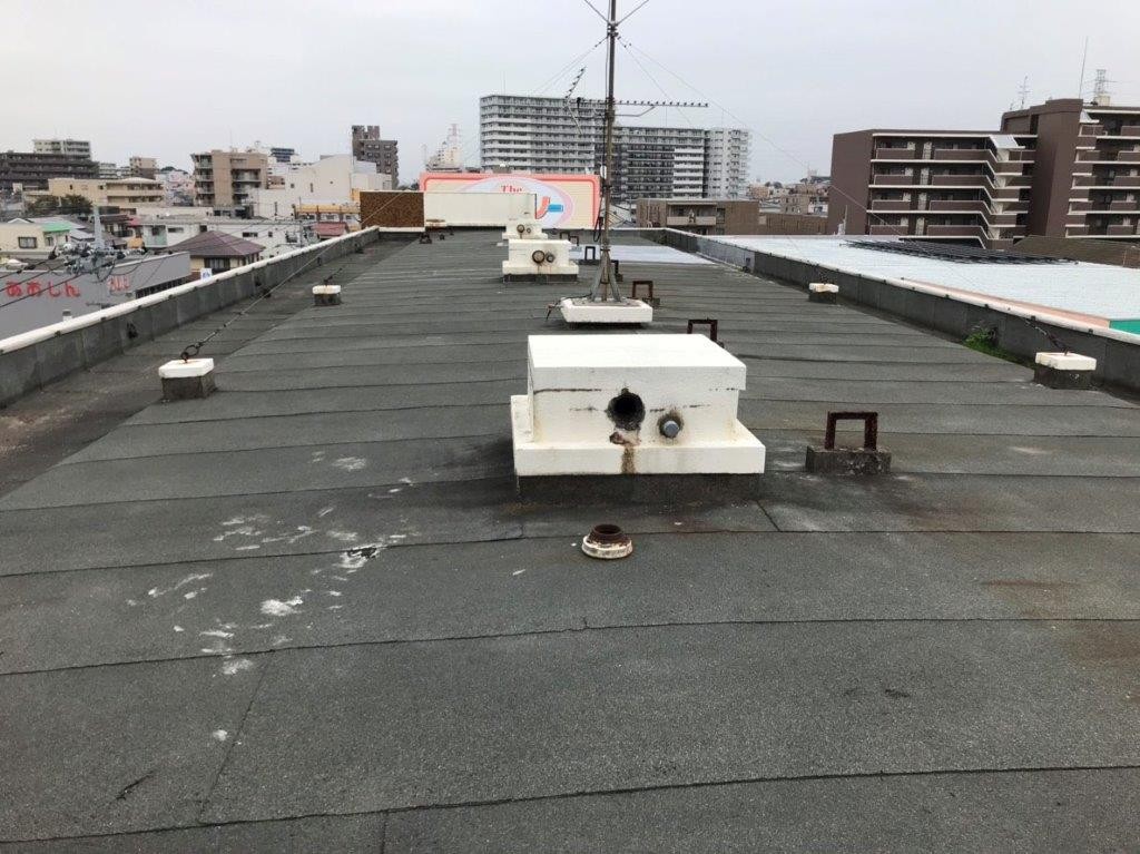 屋上防水の現場調査