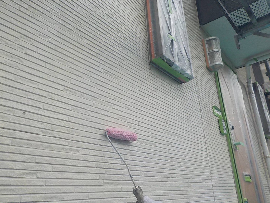 外壁の下塗り塗装