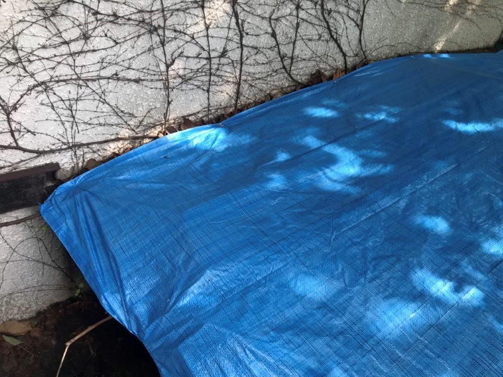 屋根の雨漏りに伴うブルーシート設置